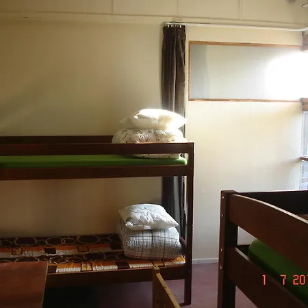Hostel Vintsi
