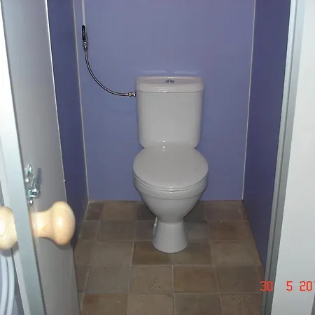 Hostel Vintsi